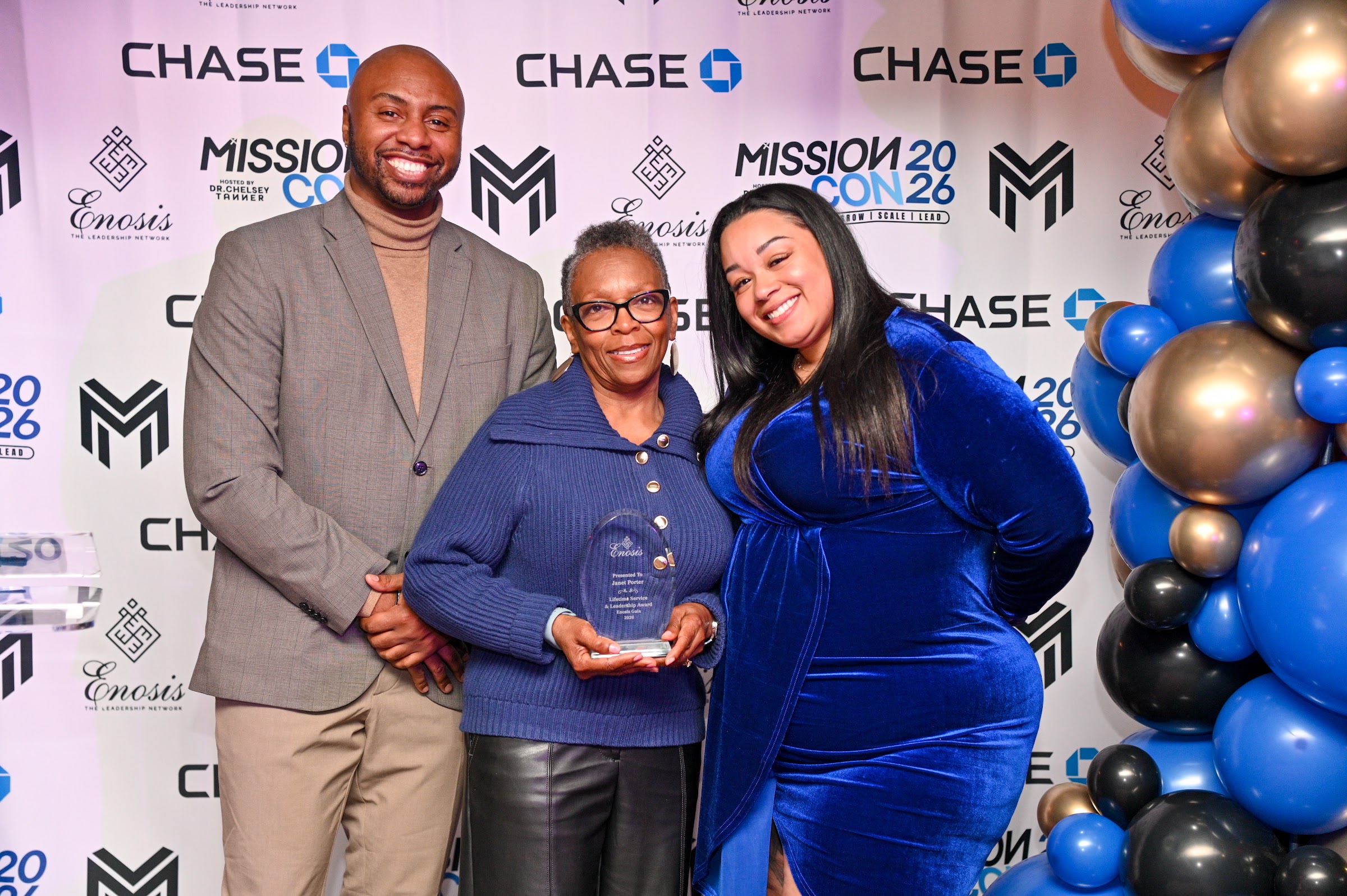 Leaders and community members connecting at Mission Con