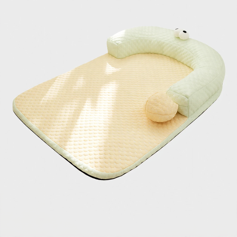 Pet mat made of PP cotton