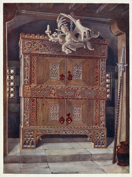 Late Gothic schrank In the Bavarian Museum Munich with hanging light leuchterwei