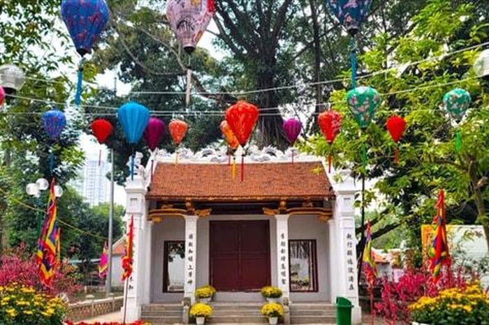 Đền Voi Phục: Di sản sống giữa lòng Thủ đô - Báo Hà Nội Mới