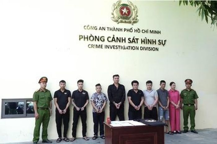 Công an TPHCM: Bắt lãnh đạo, nhân viên Công ty mua bán nợ Nhất Tín, 'khủng bố' để đòi khoản nợ 70 tỷ đồng, ăn chia 30%-50% - Công An TP.HCM