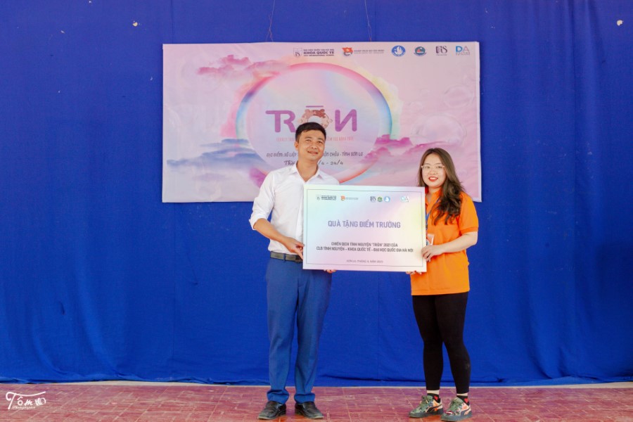 Hội Sinh viên Trường Đại học Tây Bắc tổ chức chương trình tình nguyện tại xã Liệp Tè, huyện Thuận Châu, tỉnh Sơn La