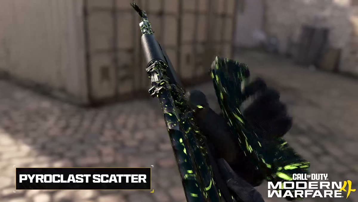 MW4 Pyroclast Scatter prestige mastery camo shown on a weapon in Modern Warfare 4