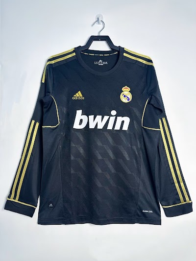 Retro 2011-12 Real Madrid Local.jpeg