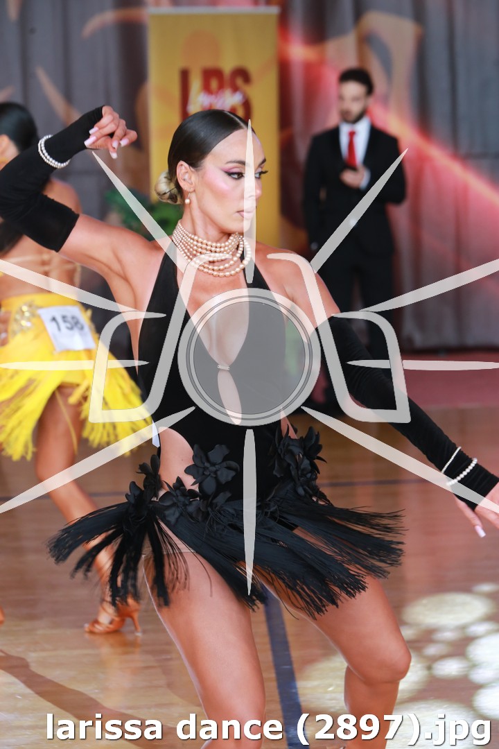 larissa dance (2897).jpg