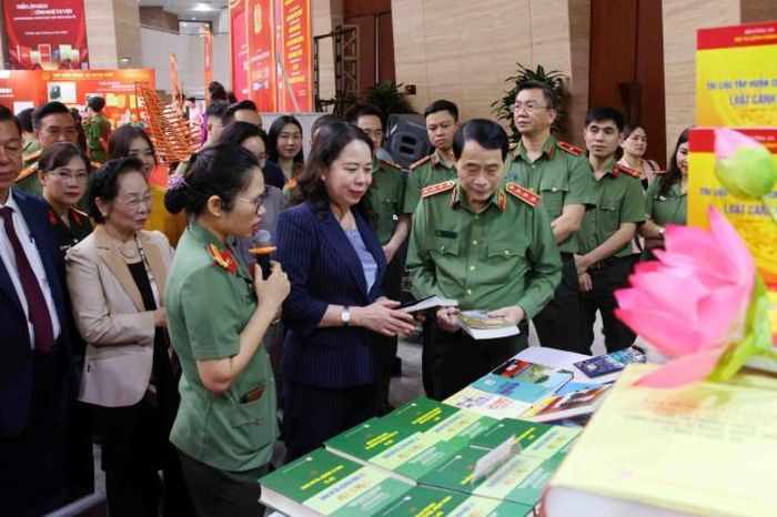 Ngày sách và văn hóa đọc Công an nhân dân - Đài Phát thanh và truyền hình Hà Nội