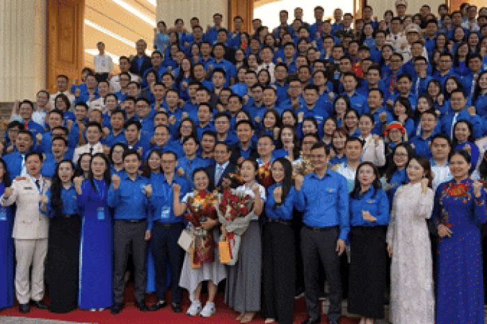 Thủ tướng Phạm Minh Chính: Tuổi trẻ phải đổi mới tư duy, dấn thân trong kỷ nguyên mới - Báo Tiền Phong