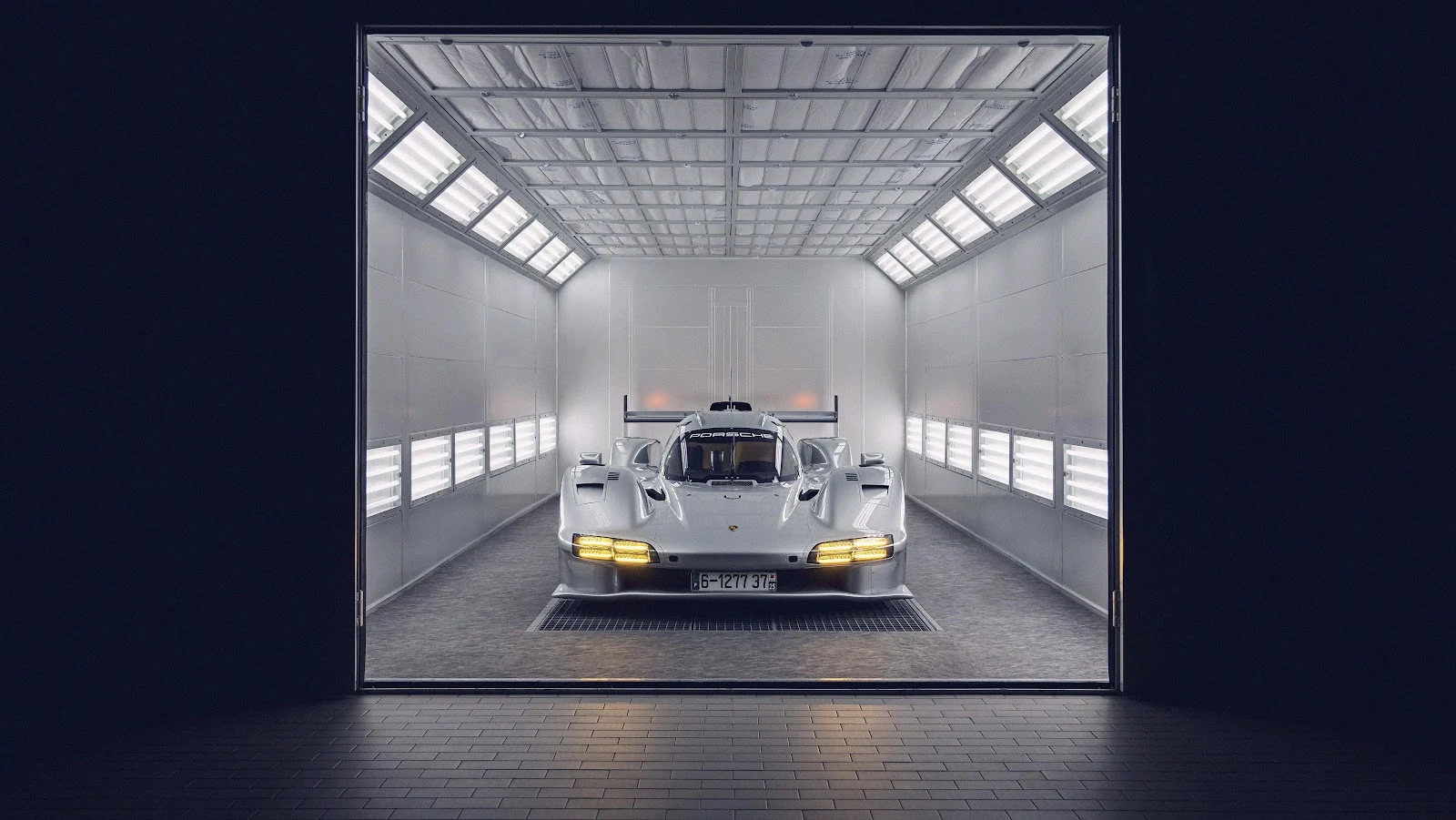 Porsche Mission X Concept Car - Automotive Photography 5K Wallpaper (6000x3378)