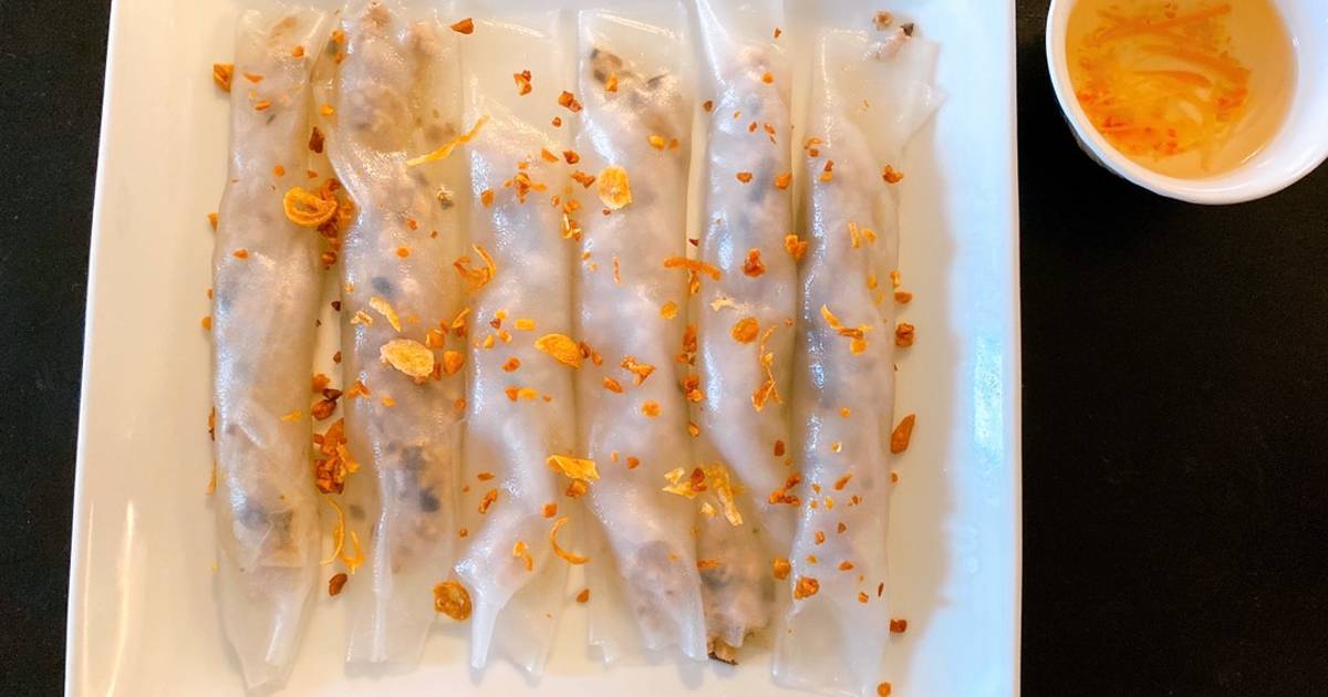 Bánh tráng cuốn hấp nóng
