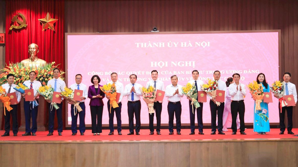 Thành ủy Hà Nội công bố các quyết định về công tác cán bộ - Đài Phát thanh và truyền hình Hà Nội