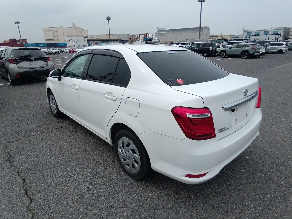 Toyota Axio
