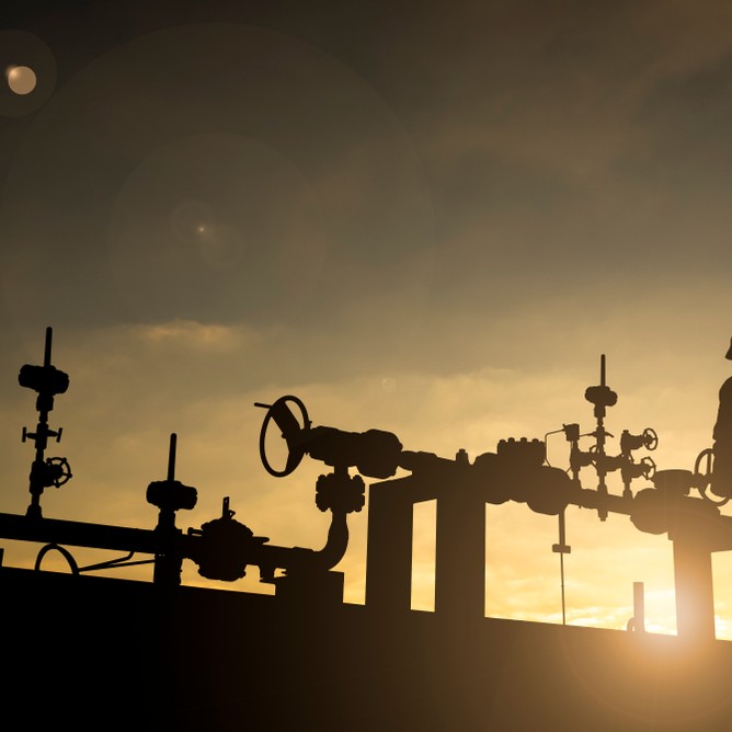 Argentina's oil production surges as Vaca Muerta field sets new record