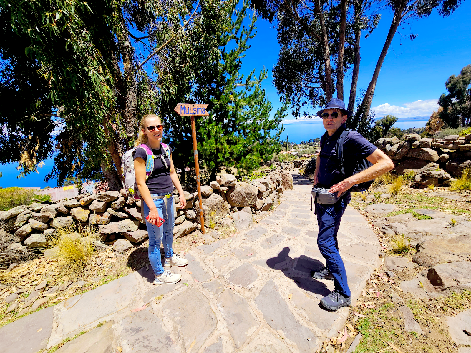 2D/1N LAGO TITICACA ISLAS: UROS, AMANTANI Y TAQUILE