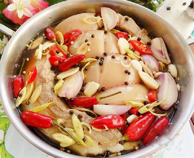 Thịt Heo Ngâm Mắm Chua Ngọt