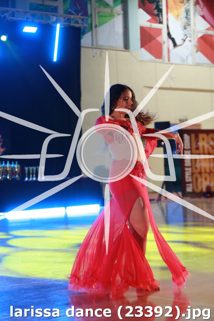 larissa dance (23392).jpg