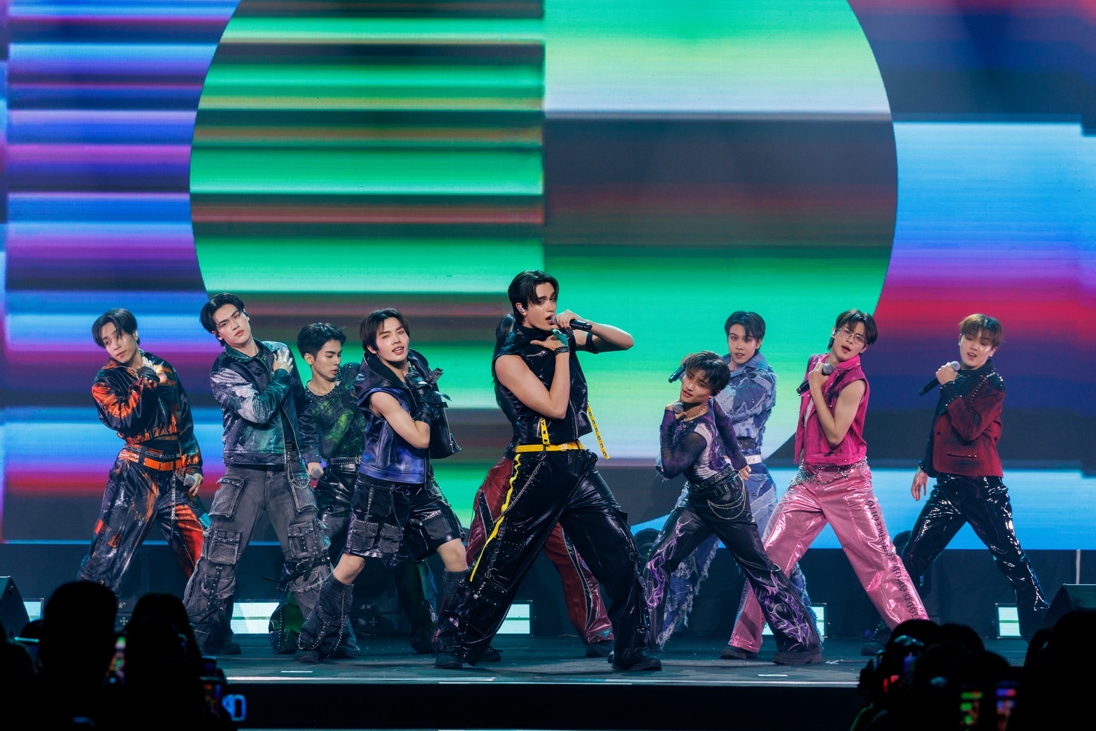 “เลยดูดี” จับมือ “SONRAY MUSIC” พา “DICE” บุกเวียดนาม ปักหมุดแรกเอเชียทัวร์!  ฟีดแบกสุดปัง Sold Out ใน 3 ชั่วโมง ภาพที่ 15