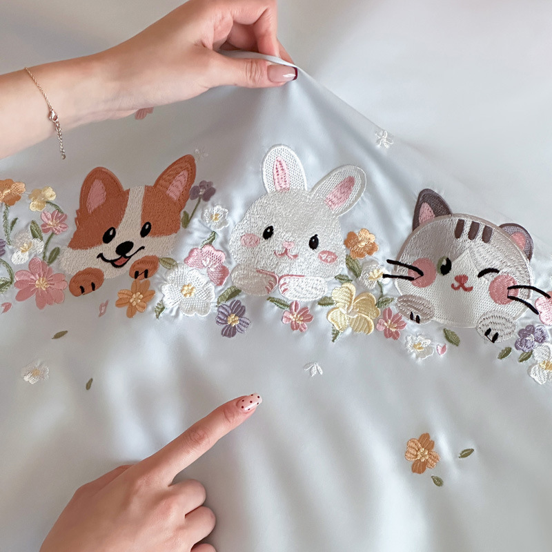Tencel-Bettwäsche-Set mit Stickerei