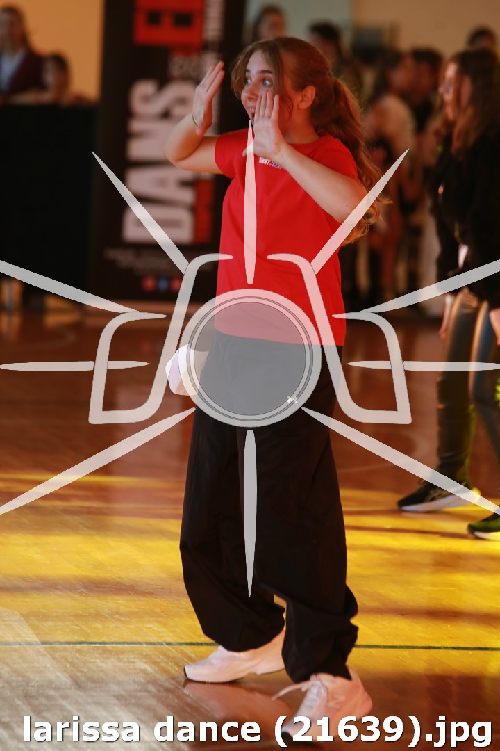 larissa dance (21639).jpg