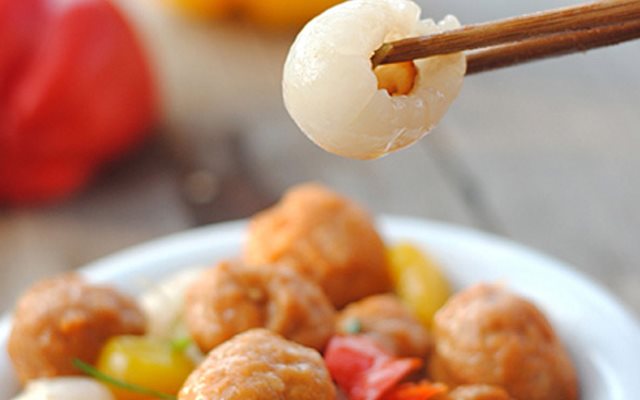 Gà Viên Xào Vải
