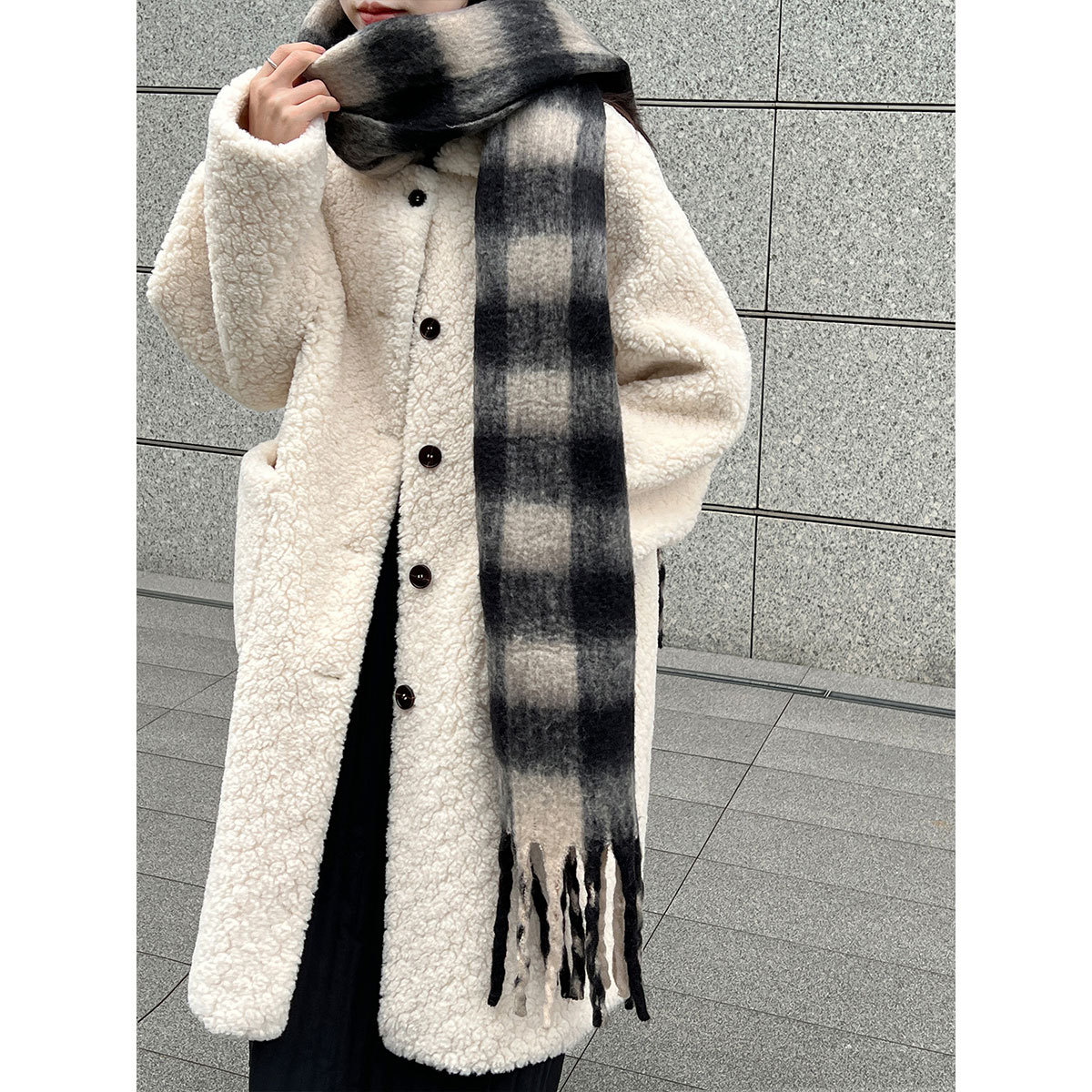 Langer Damen-Lammfell-Mantel, koreanischer Stil