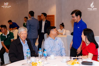 Binhphoto-6023.jpg