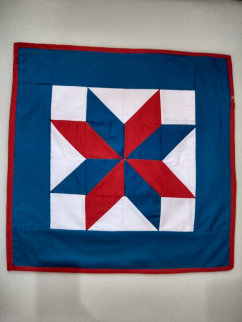 Manne (baby quilt)  small size 1