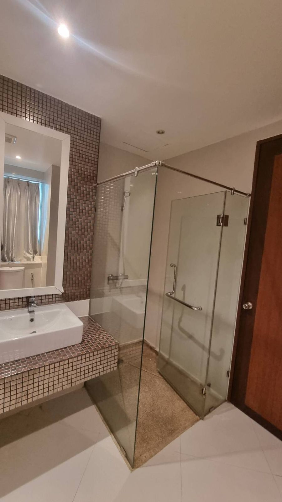 Grand Carribian G - 2 Bed, Floor 20 4