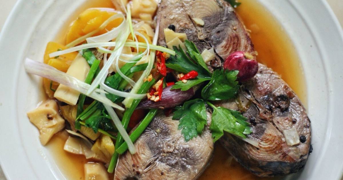 CƠM NHÀ | CÁ NGỪ KHO THƠM & MĂNG TRE