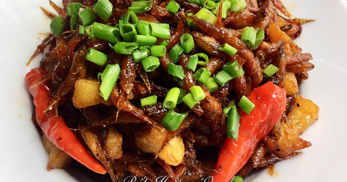Cá Bống Trứng Kho Tiêu