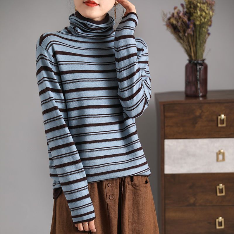 Women's Long Sleeve Shirt with Stand-Up Collar and Striped Pattern