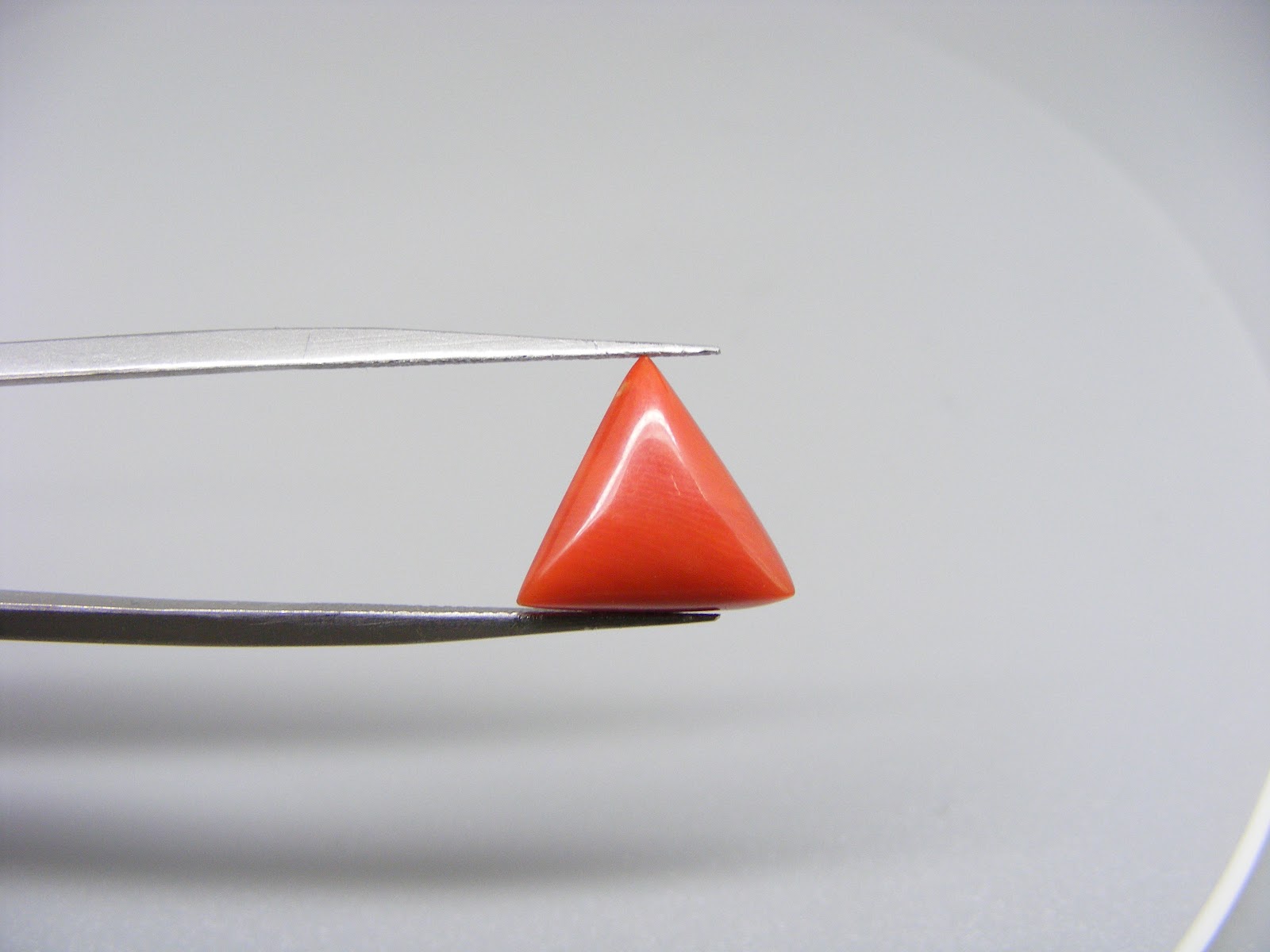 Natural Triangle Red Coral 5.01