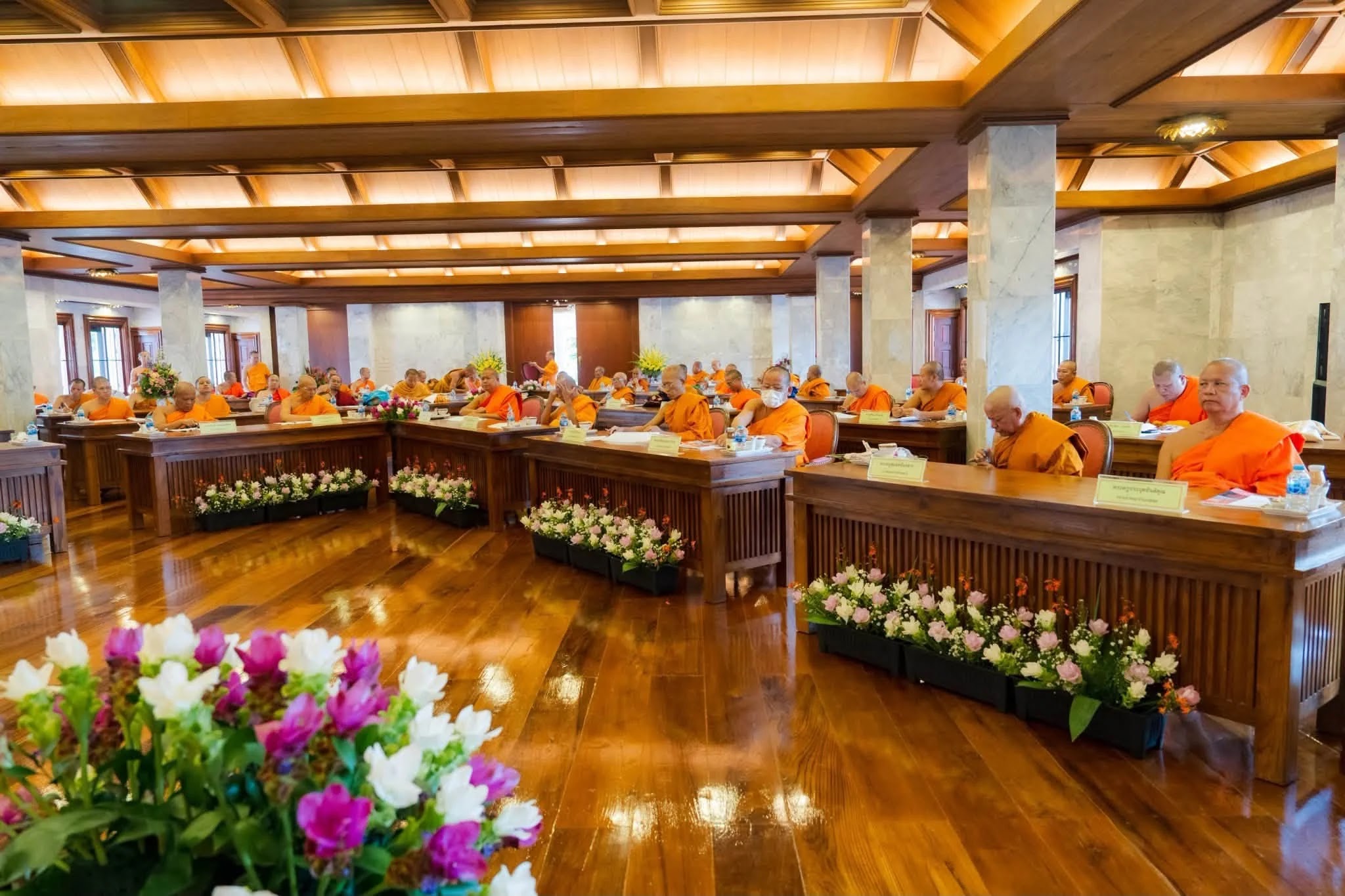 ภาพประกอบ วันนี้ ประชุมคณะสงฆ์อำเภอฮอด และพิธีสามีจิกรรมสูมาคารวะ เนื่องในเทศกาลเข้าพรรษา…..ขอขอบพระคุณครูบาอาจารย์ และขอบใจคณะสงฆ์ทุก ๆ ท่าน ที่พร้อมเพรียงกันมาทุกวัด เห็นแล้วเป็นที่ปลื้มปี