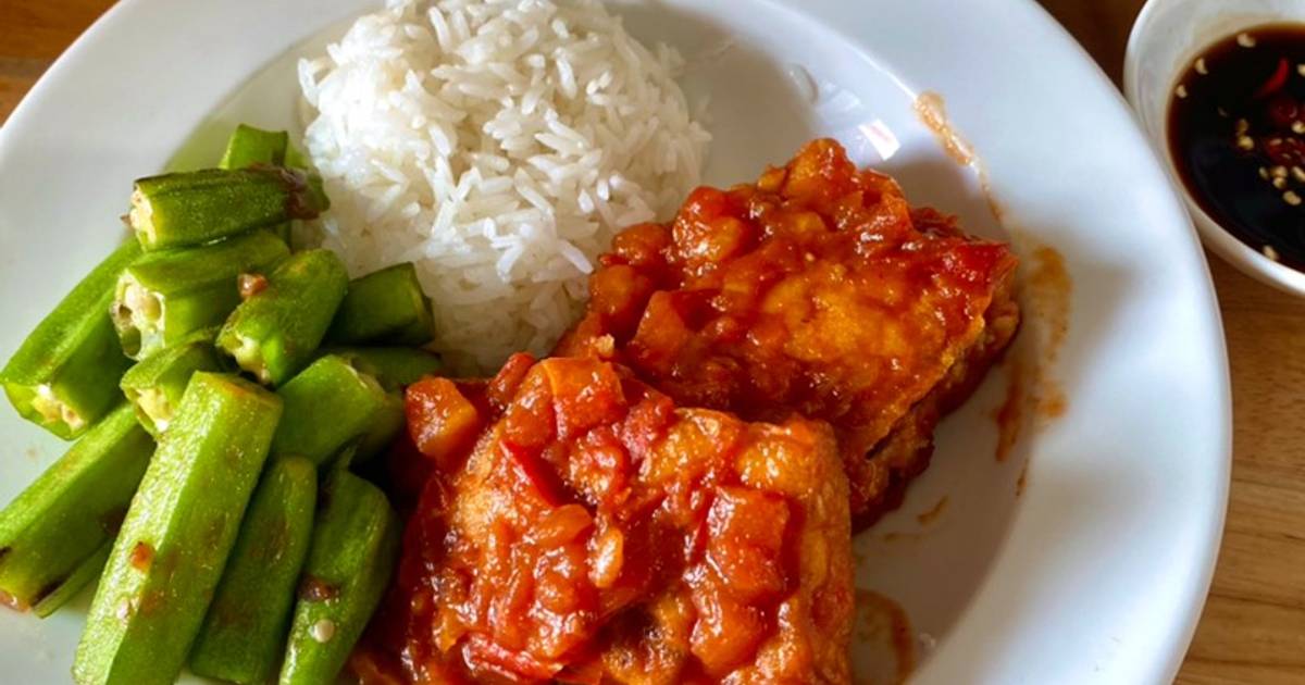 Đậu hủ nhồi thịt sốt cà