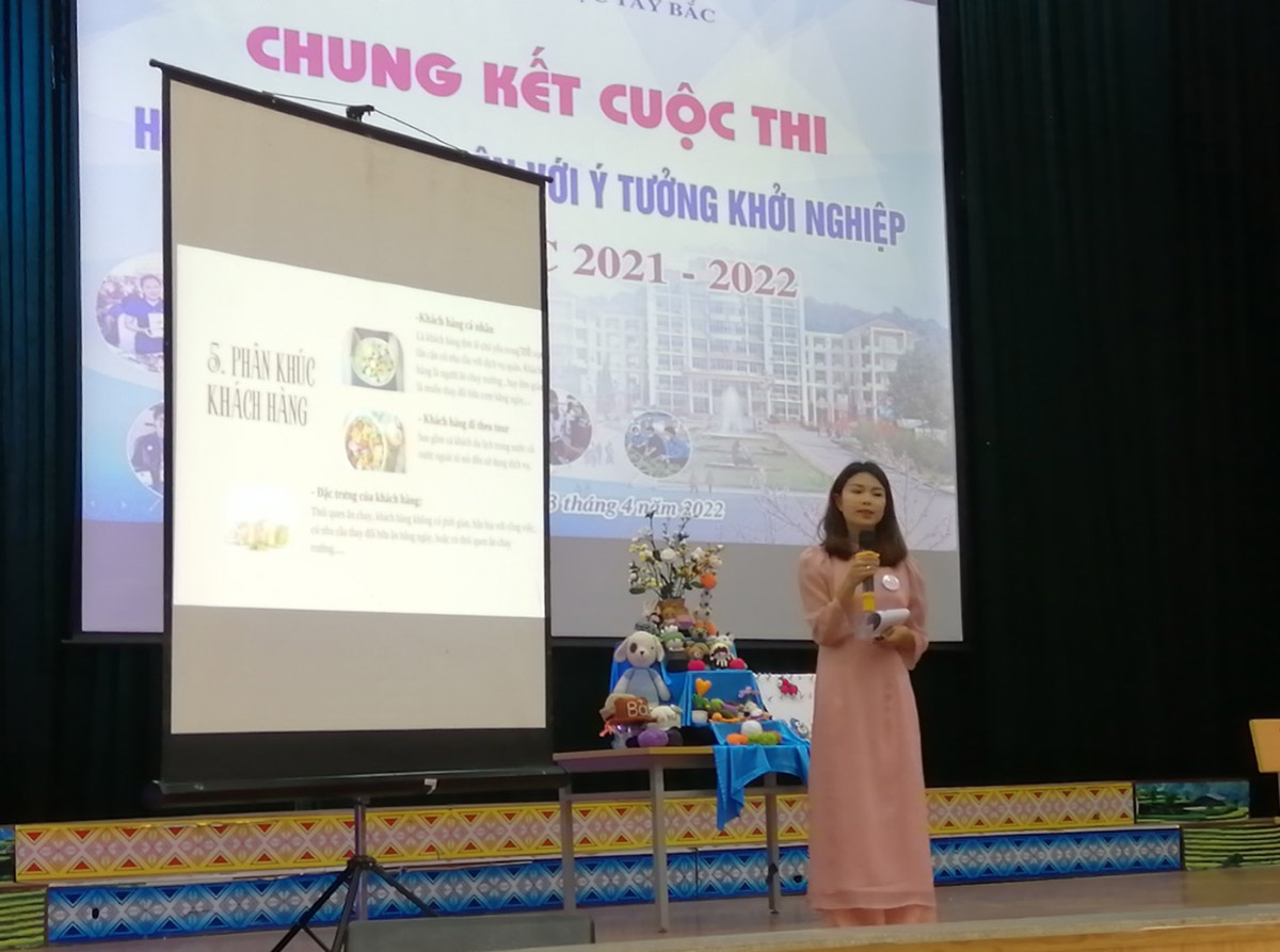 Chung kết Cuộc thi “Học sinh, sinh viên với ý tưởng khởi nghiệp” năm học 2021-2022 tại Trường Đại học Tây Bắc