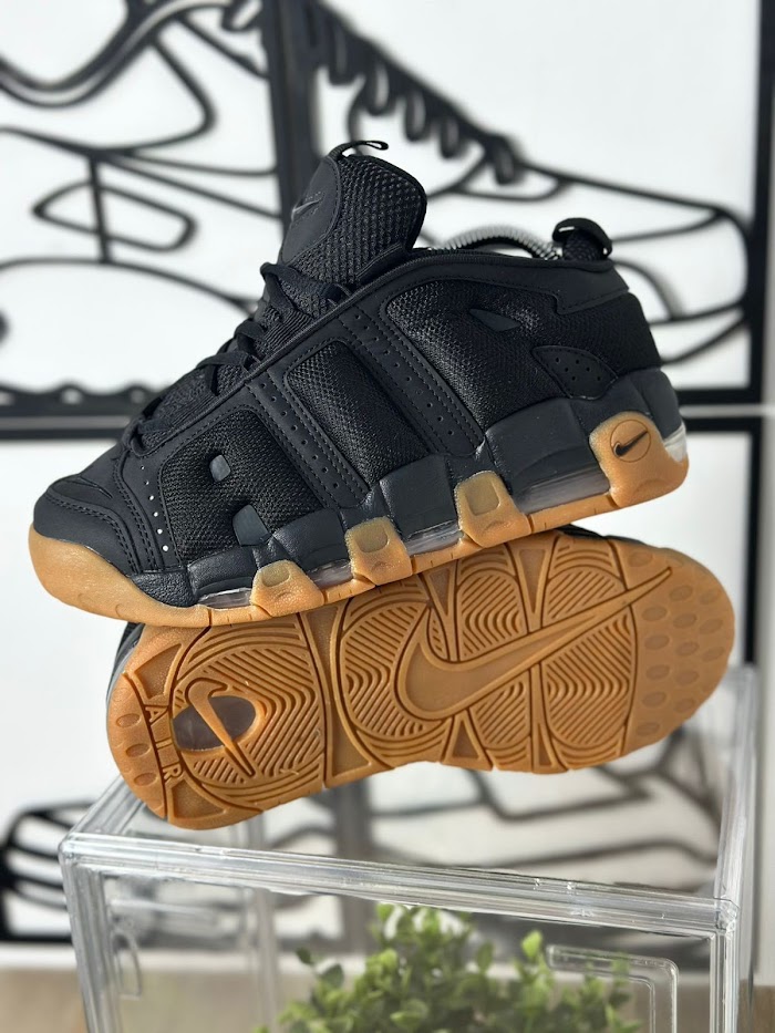 Nike Air More Uptempo Negro