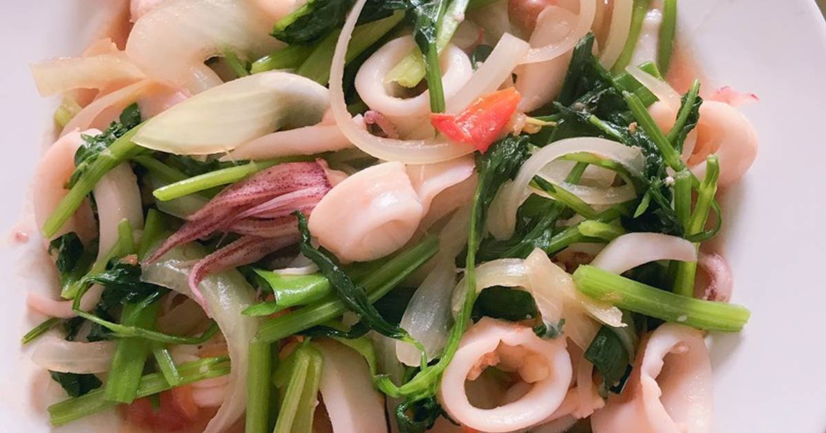 Mực xào cần tỏi