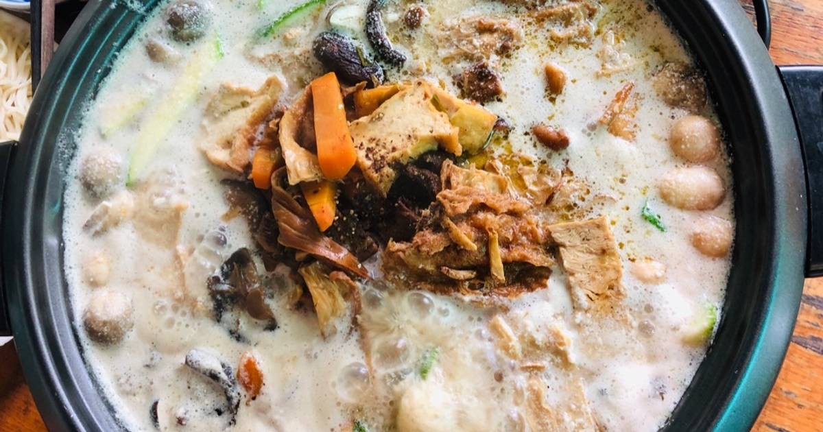 Lẩu sữa đậu nành chay