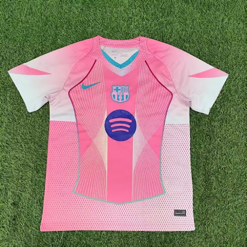 25-26 FC Barcelona Edición Conceptual Rosada.jpg