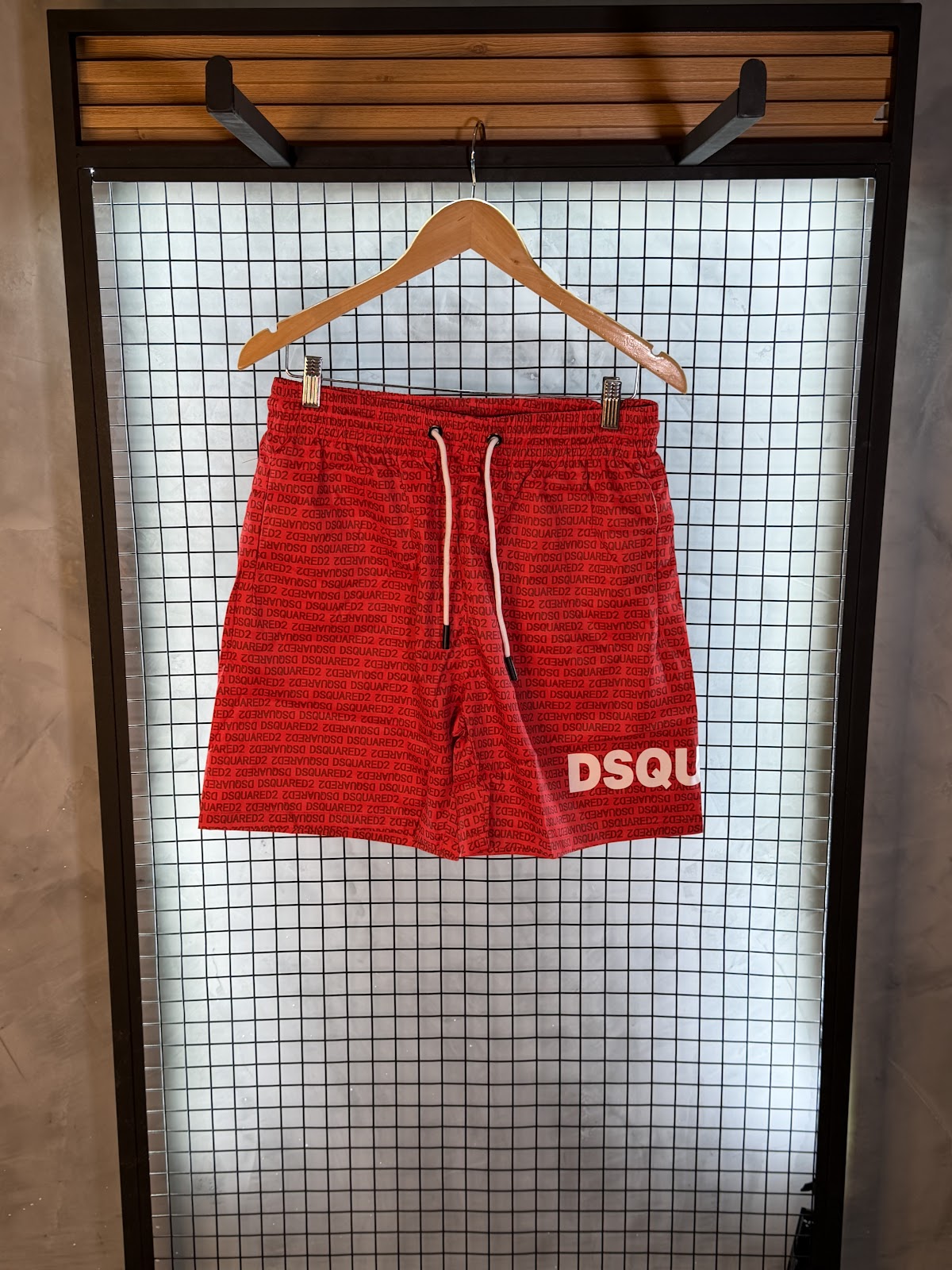 Bermuda_Dsquad - Imagem 3