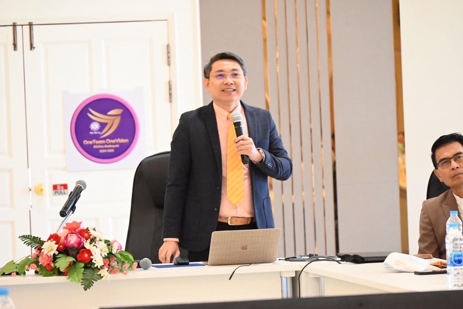 ดร.ส่งศักดิ์ ดูการณ์