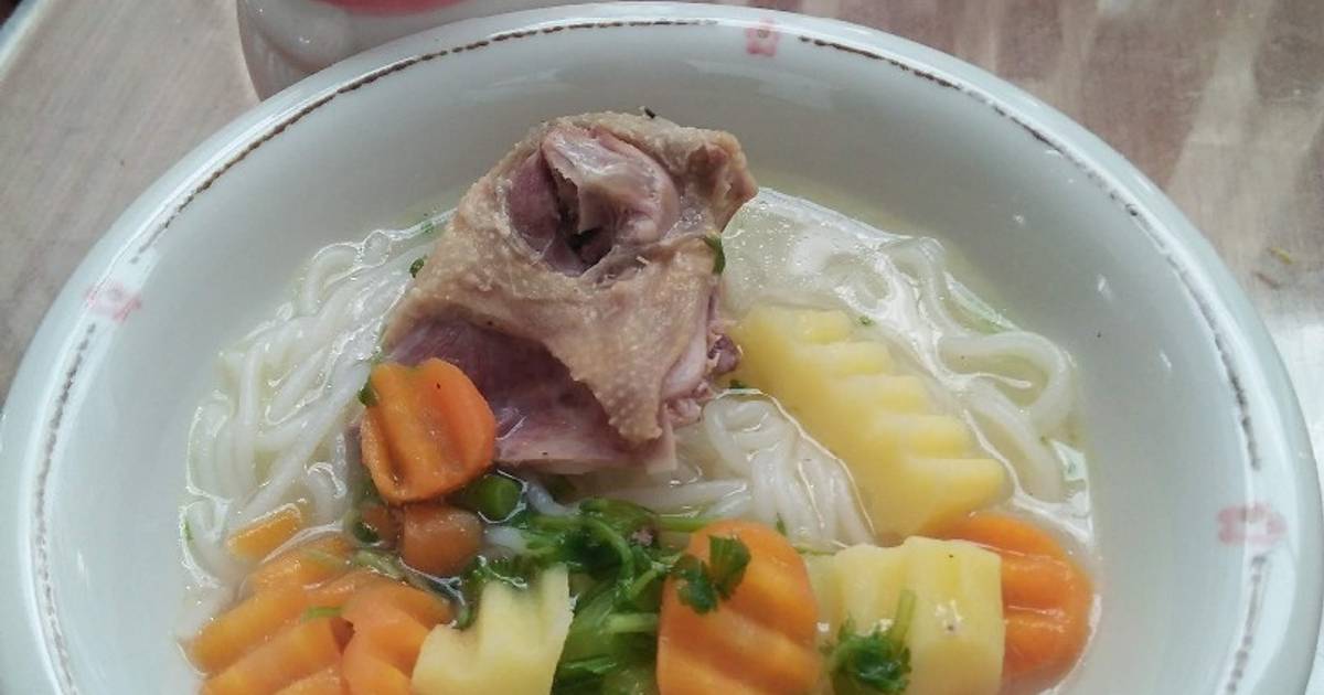 Bồ câu hầm rau củ cho bé