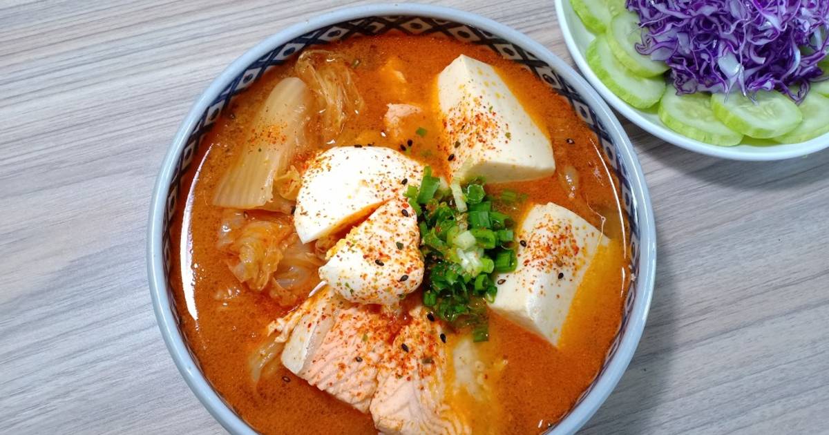 Canh kim chi cá hồi