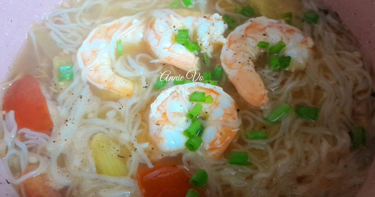 Bún tôm nấu chua