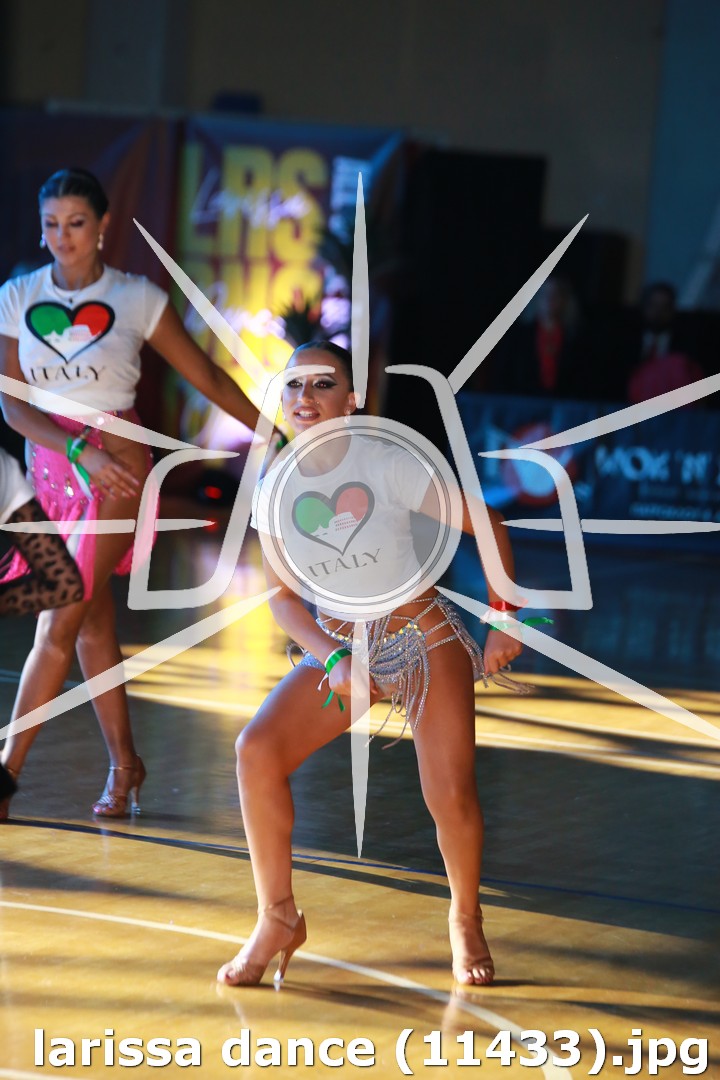 larissa dance (11433).jpg