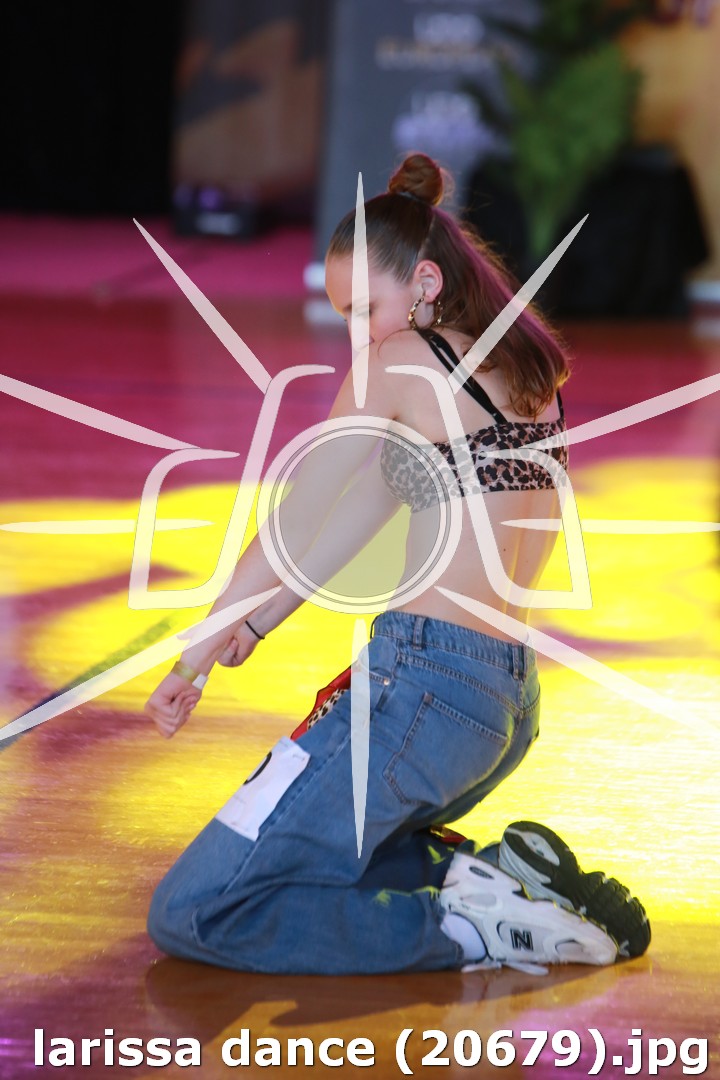 larissa dance (20679).jpg