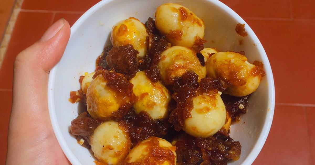 Trứng cút chiên sốt me