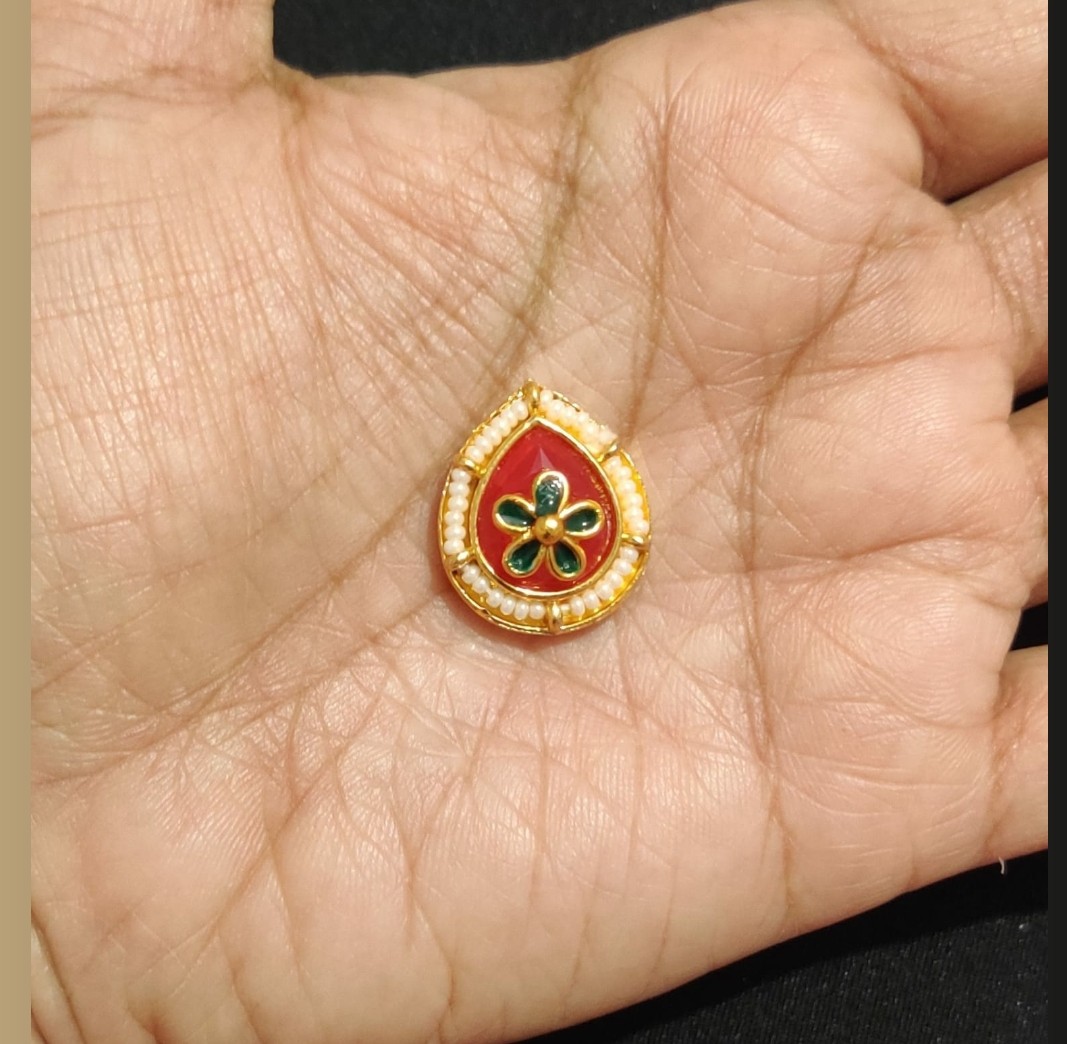 B25-Drop Red Green Meena Per Pcs