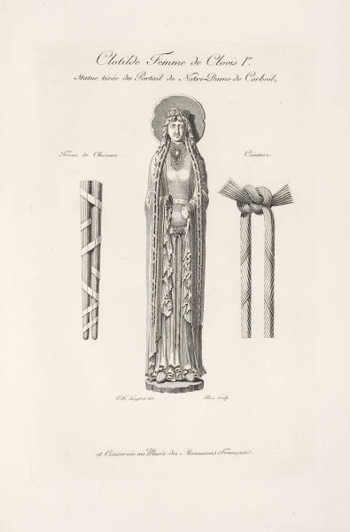 Clotilde femme de Clovis Ier Statue tirée du portail de Notre Dame de Corbeil et