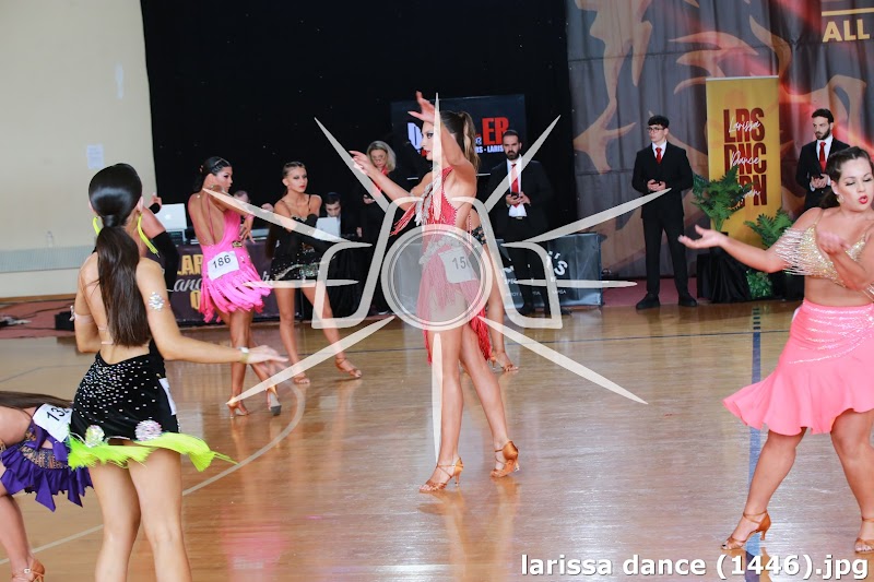 larissa dance (1446).jpg