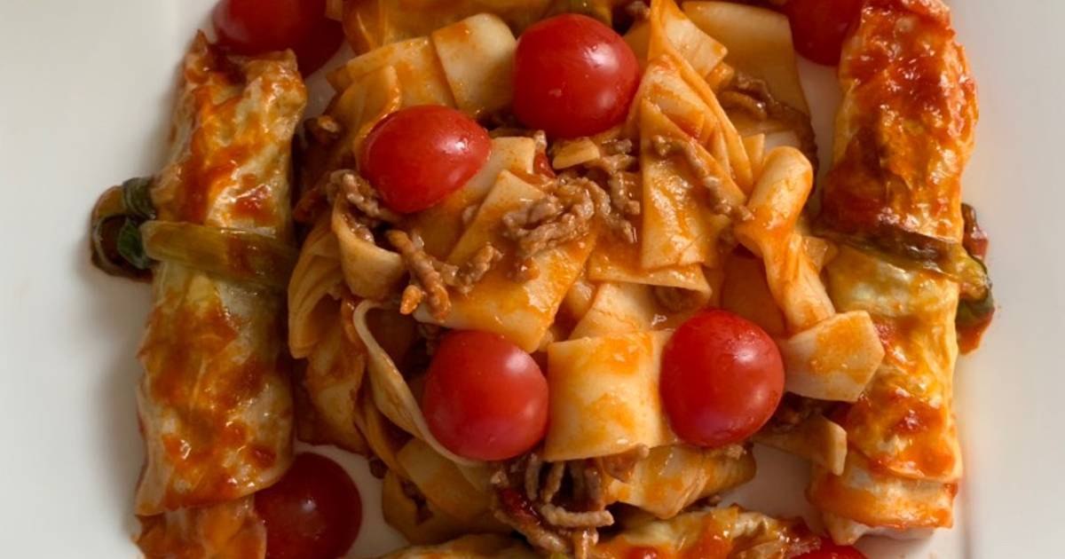 Bắp cải cuộn thịt bò ft mì